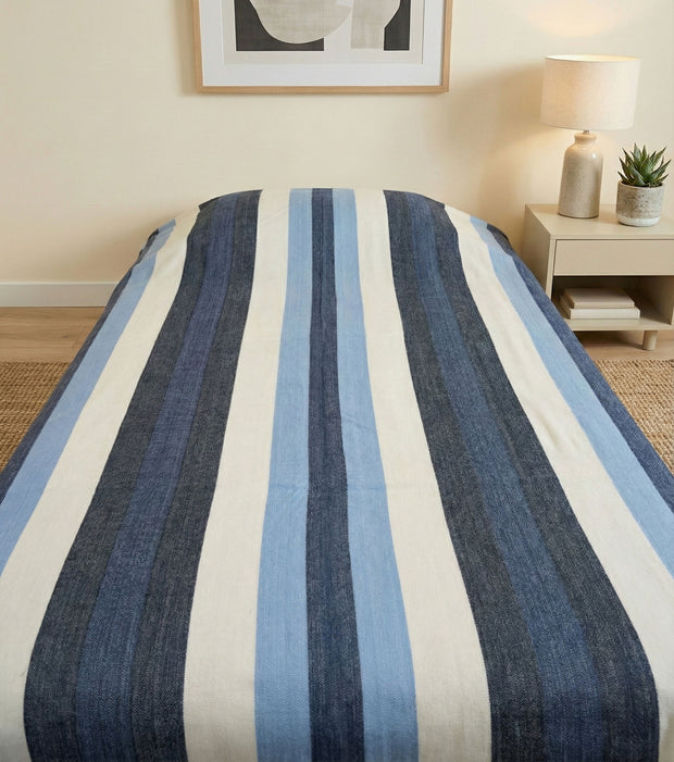 Cobija Celeste Andino