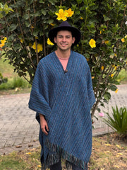 Poncho Nocturne Índigo