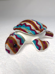 Yaku - Peluche bordado a mano