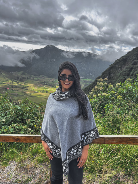 Poncho Niebla de Pármo